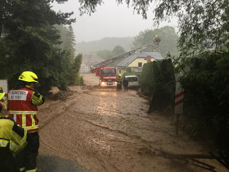 81 Einsätze nach Hochwasser 81 Einsätze nach Hochwasser